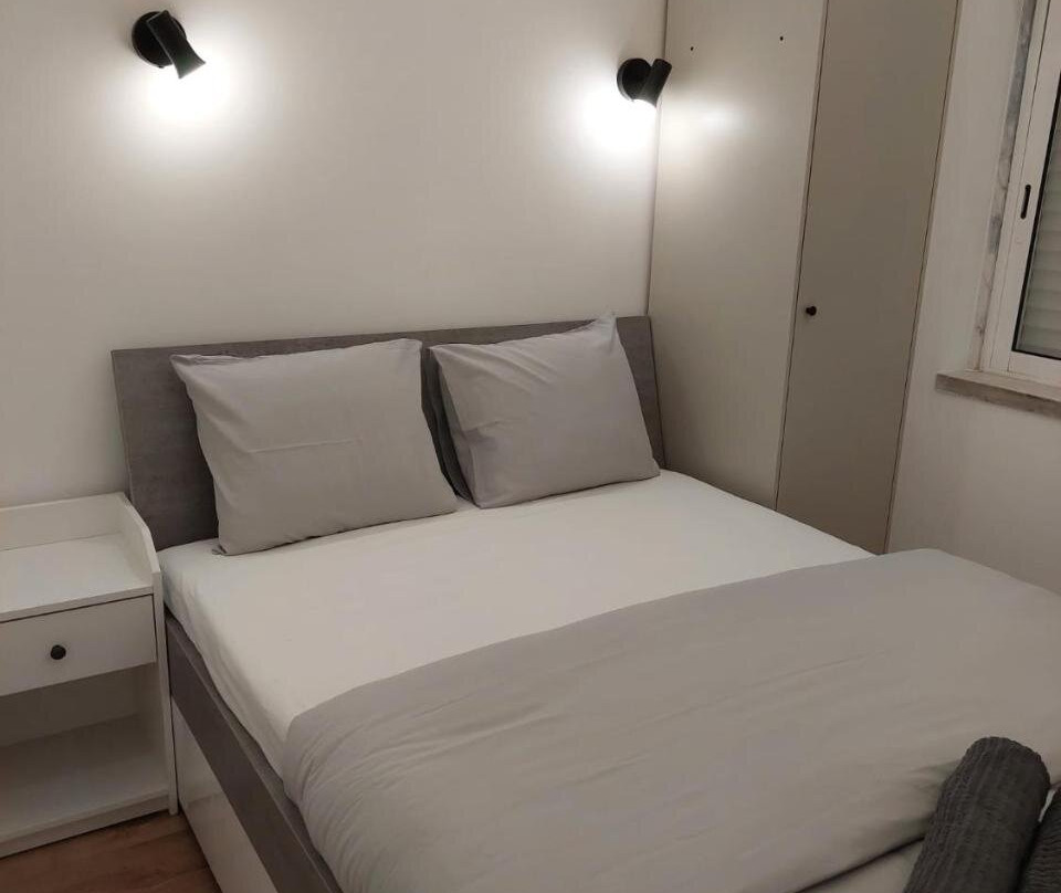 Lisbon South Bay Rooms