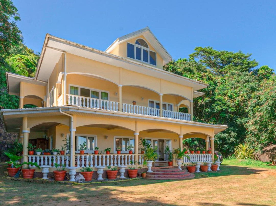 SeyBreeze Villa