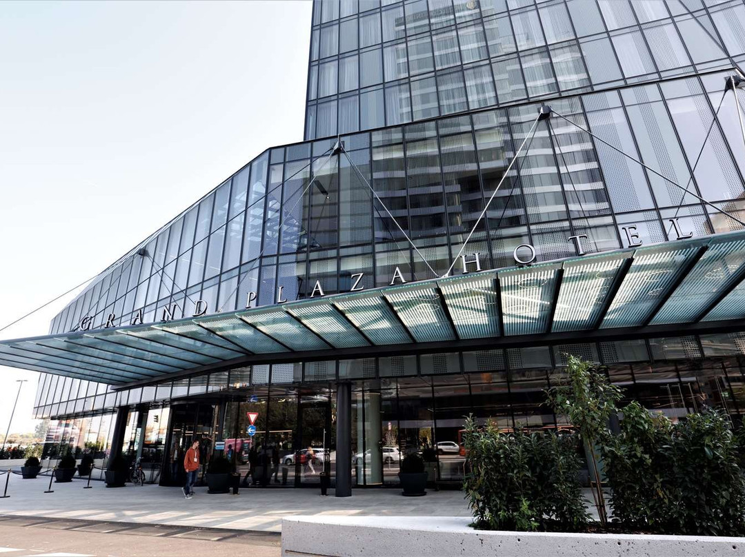 Grand Plaza Hotel & Congress Center