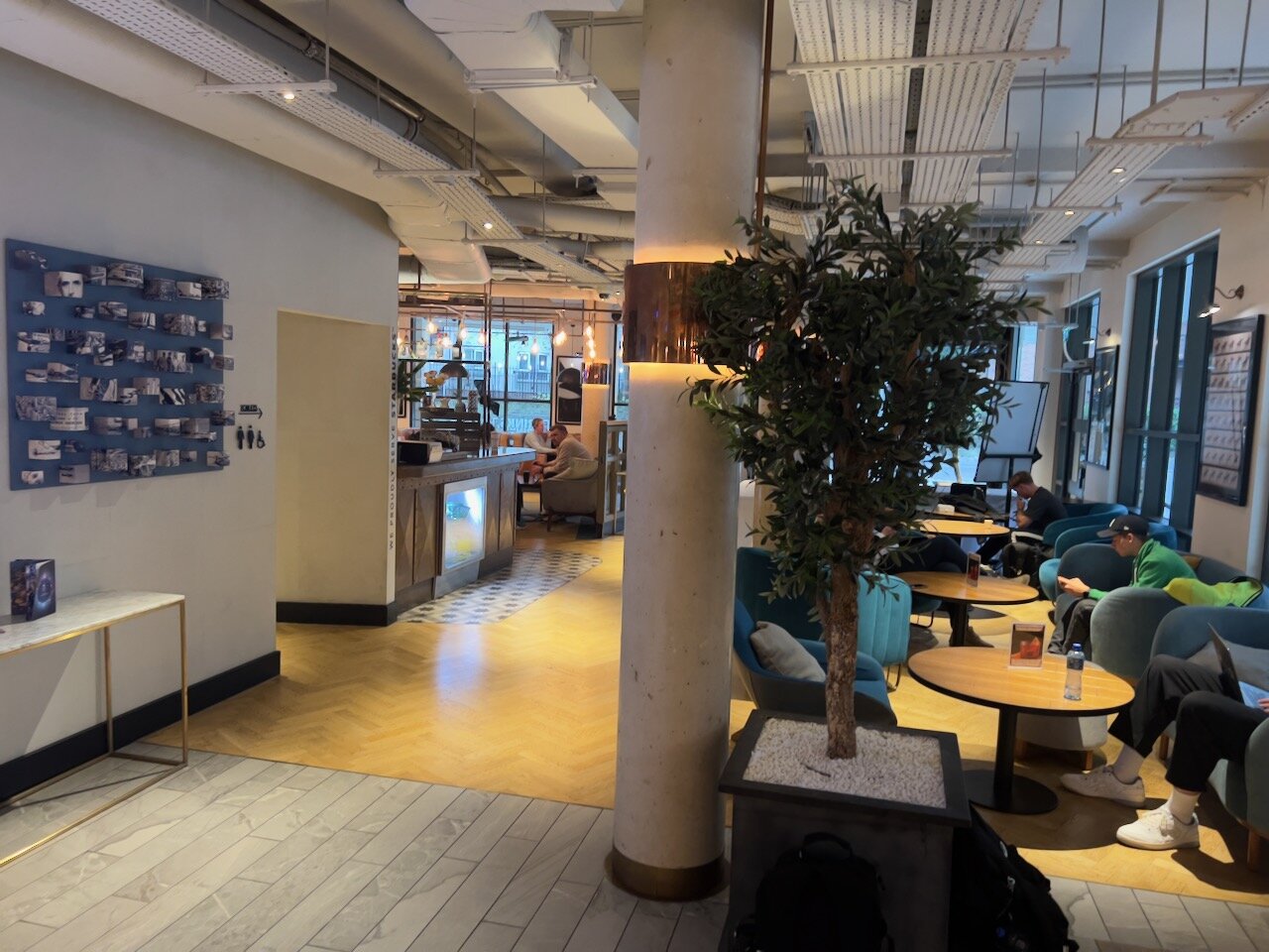 DoubleTree by Hilton London Kingston Upon Thames-浴室