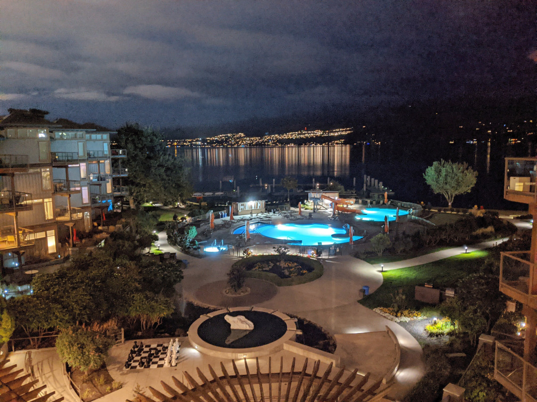 The Cove Lakeside Resort主图