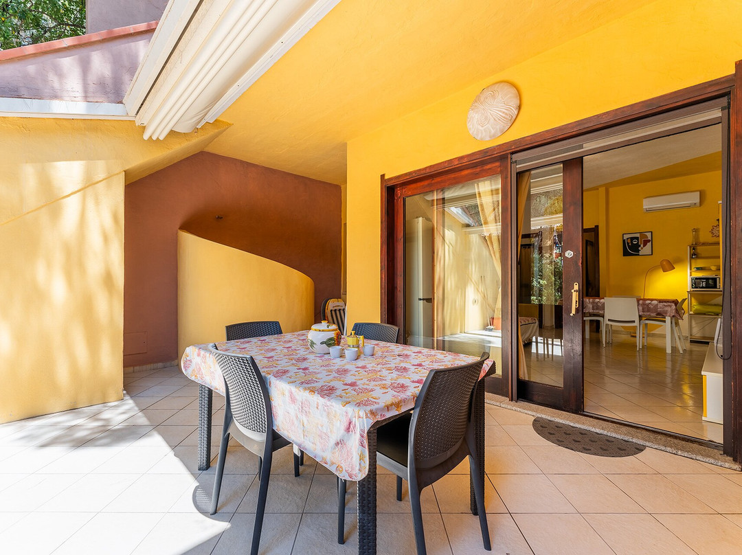 South Sardinia Holidays主图