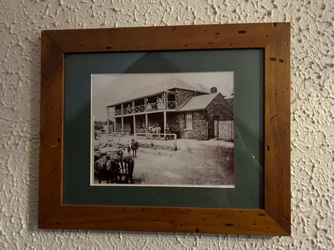 Royal Oak Hotel Clarendon主图