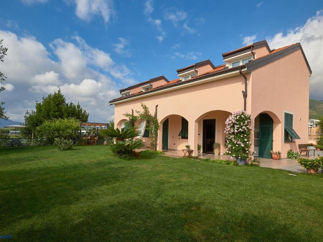 Ceriale酒店住宿-Agriturismo Casastella