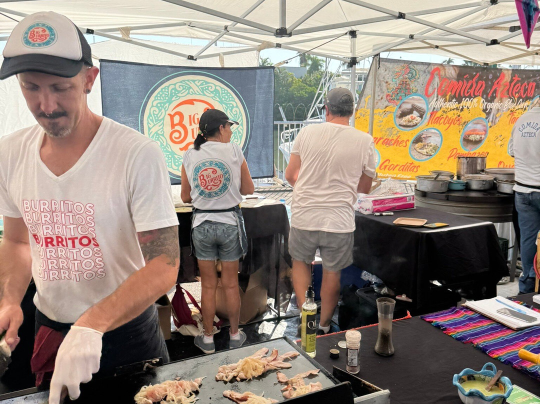 Riviera Farmers Market-新瓦雅塔必去景点