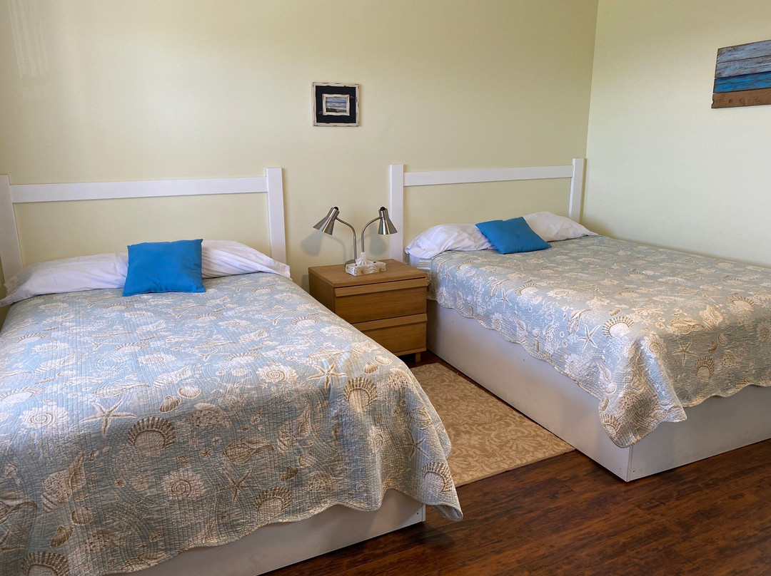 Lighthouse and Beach Motel主图