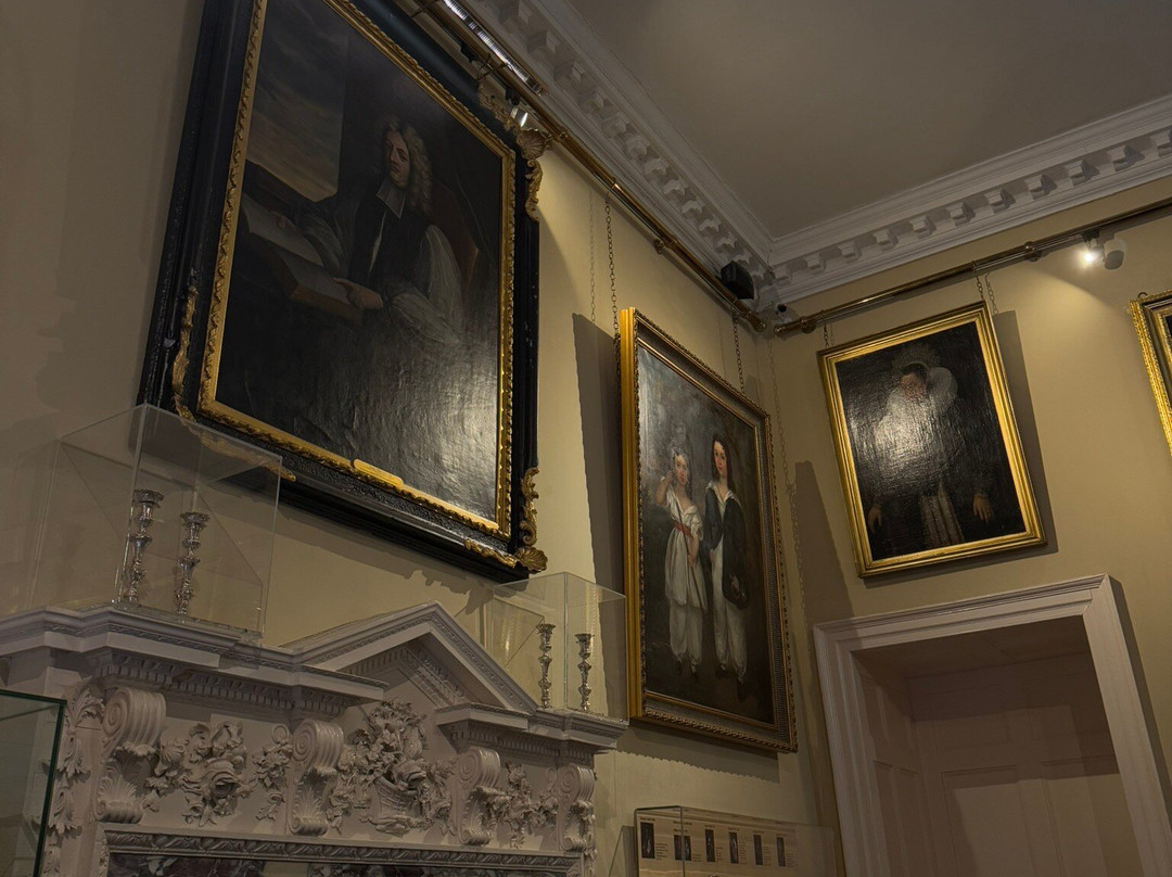 Waterford Treasures: Bishop's Palace-沃特福德必去景点