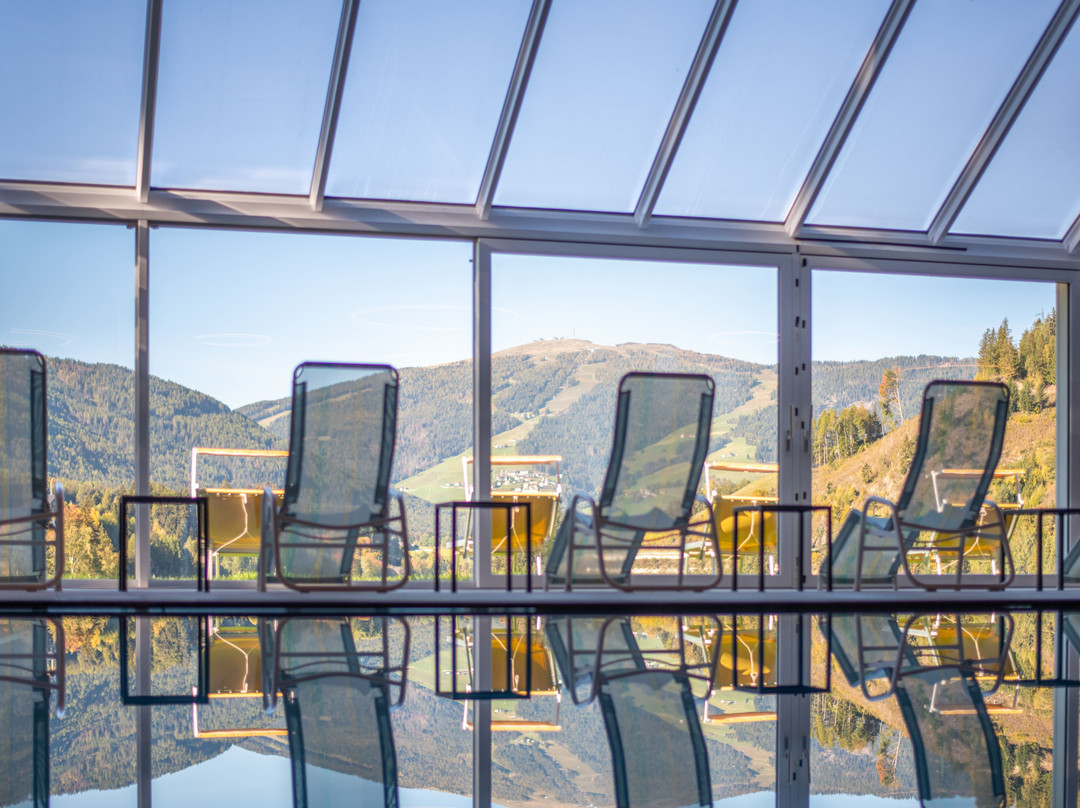 希霍夫酒店主图