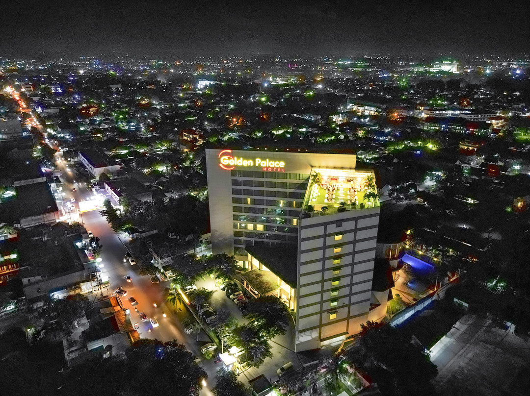 龙目岛金宫酒店