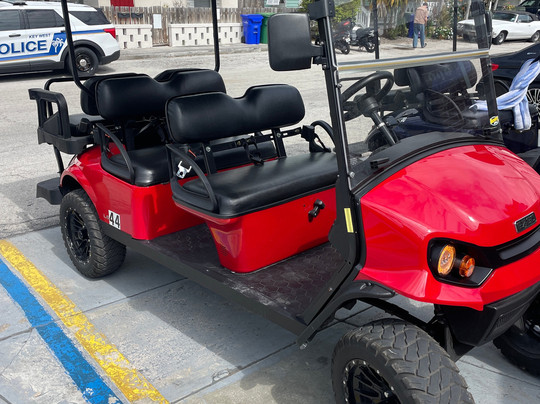 Pirate Scooter Rentals-基韦斯特必去景点