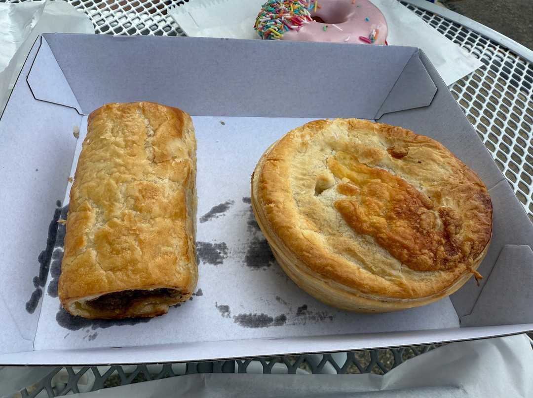 Porter Avenue Pies & Cakes