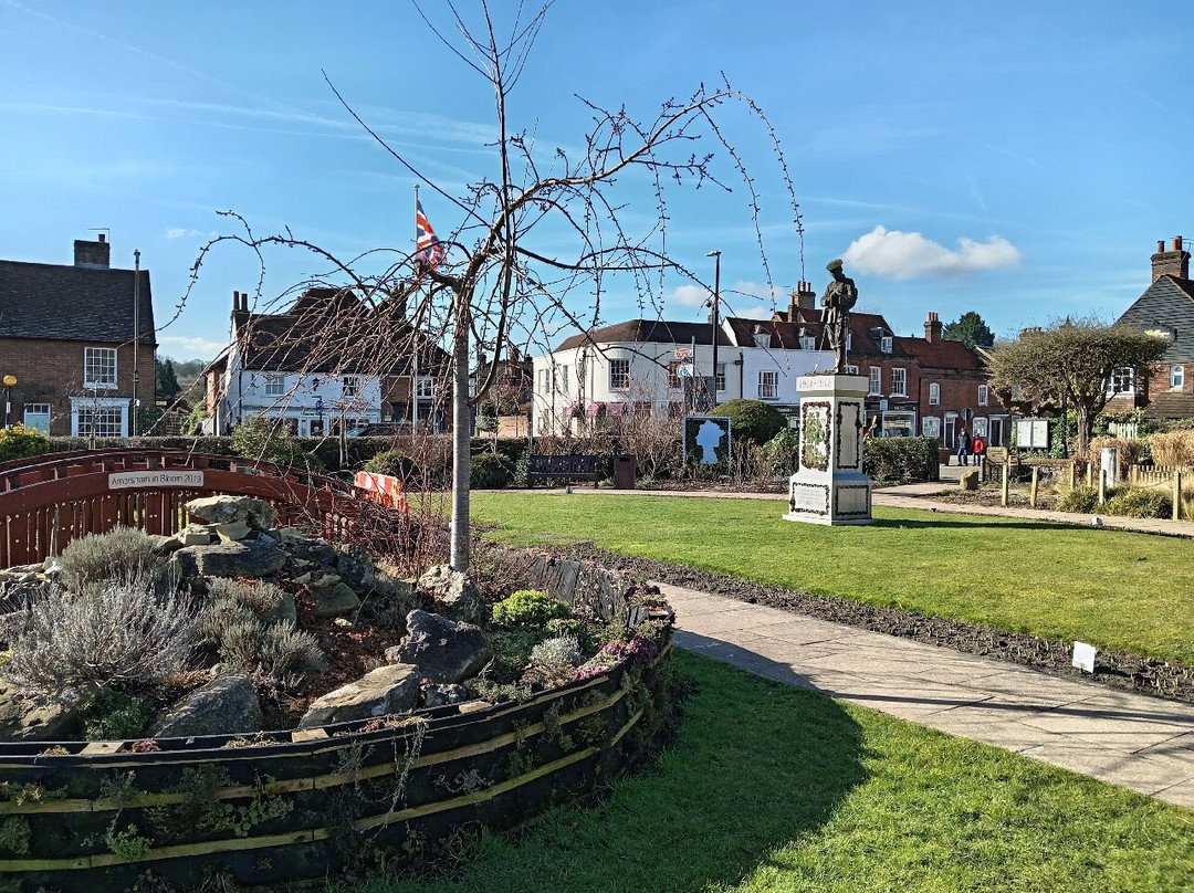 Amersham Memorial Gardens景点图片