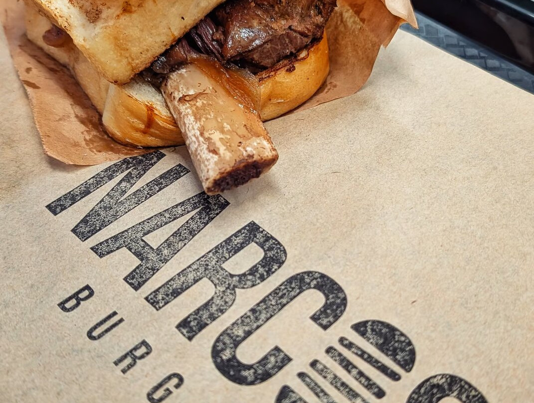 Narcos Burger & Sweets
