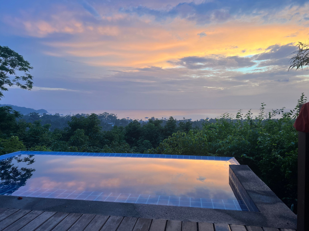 帕里斯奢华精品别墅主图