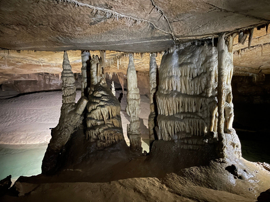 Križna Jama Cave景点图片