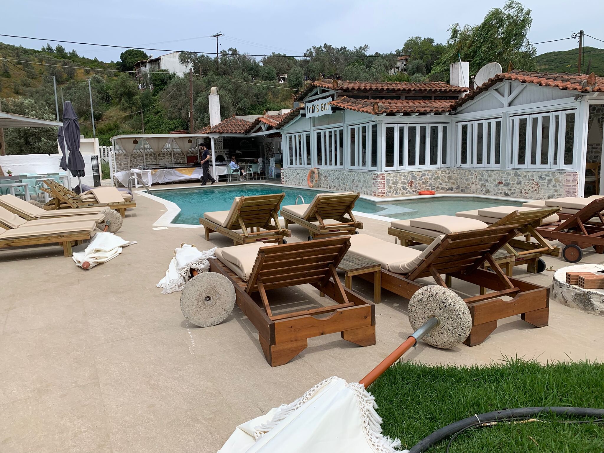 Elizabeth Studios-官方