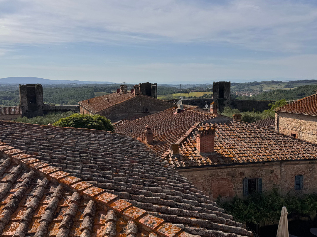 Rooms and Wine al Castello主图