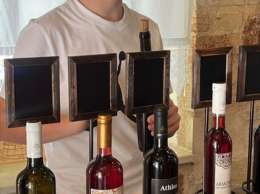 Piperis Winery-Apollona必去景点