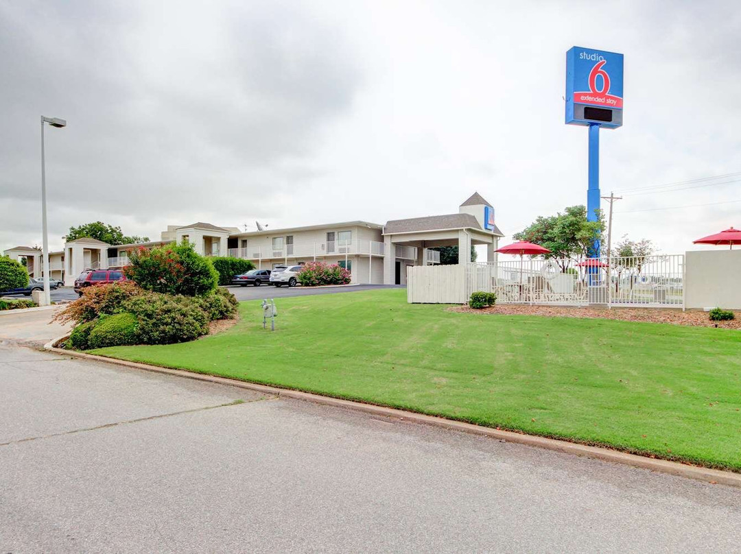 Studio 6 Oklahoma City - Midwest City