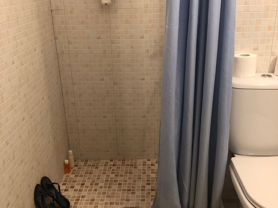 Londos Hotel主图