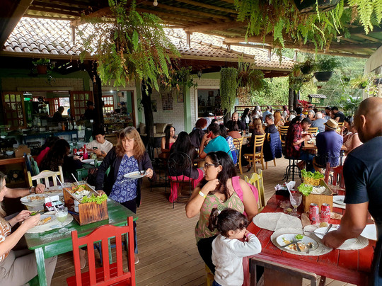 Deck Empório E Restaurante