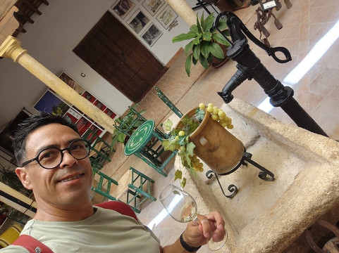 Antigua Bodega La Sangre