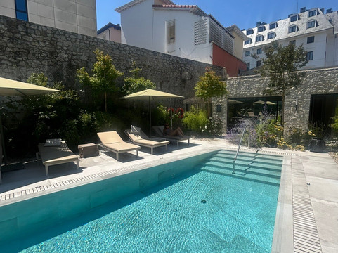 Rhin Garden Hotel主图