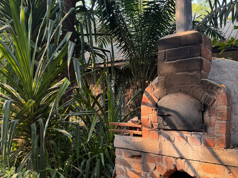 Acacia Village主图