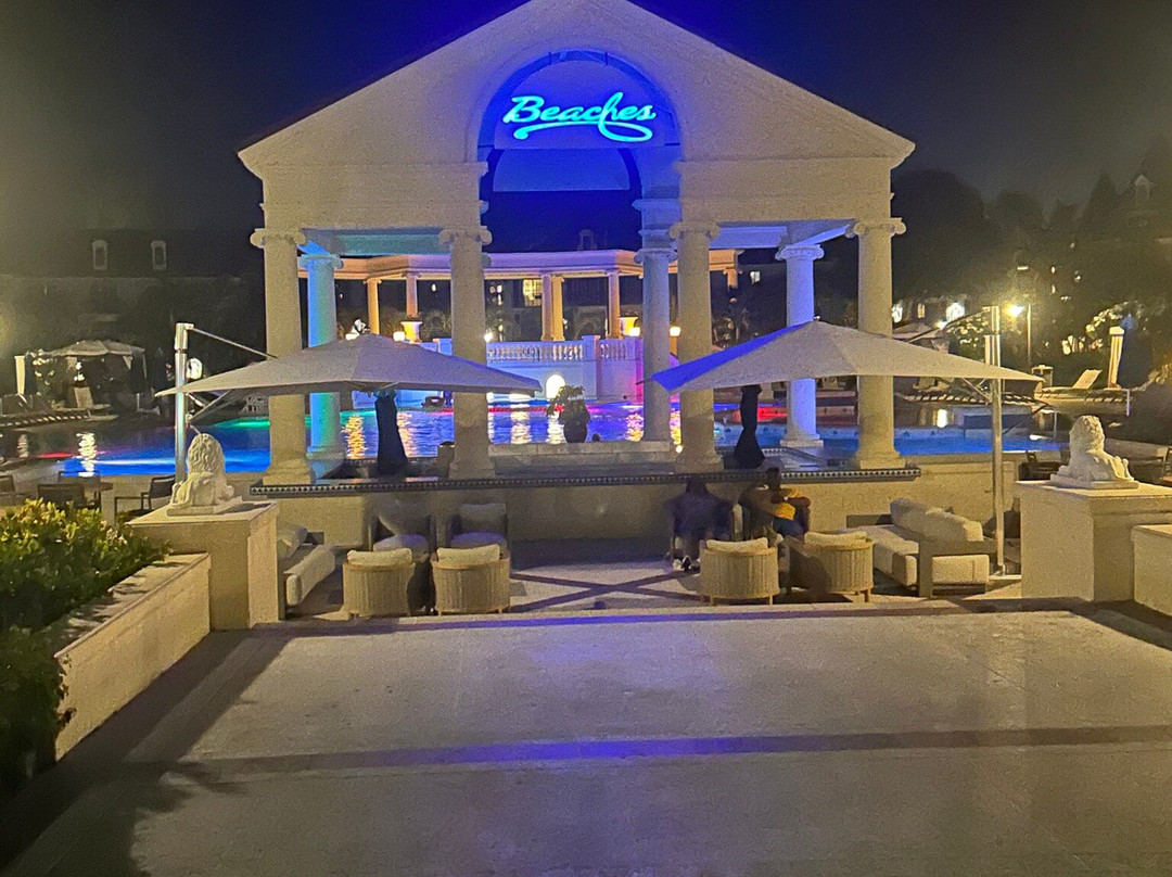 Caribbean Cruisin-普罗维登西亚莱斯必去景点