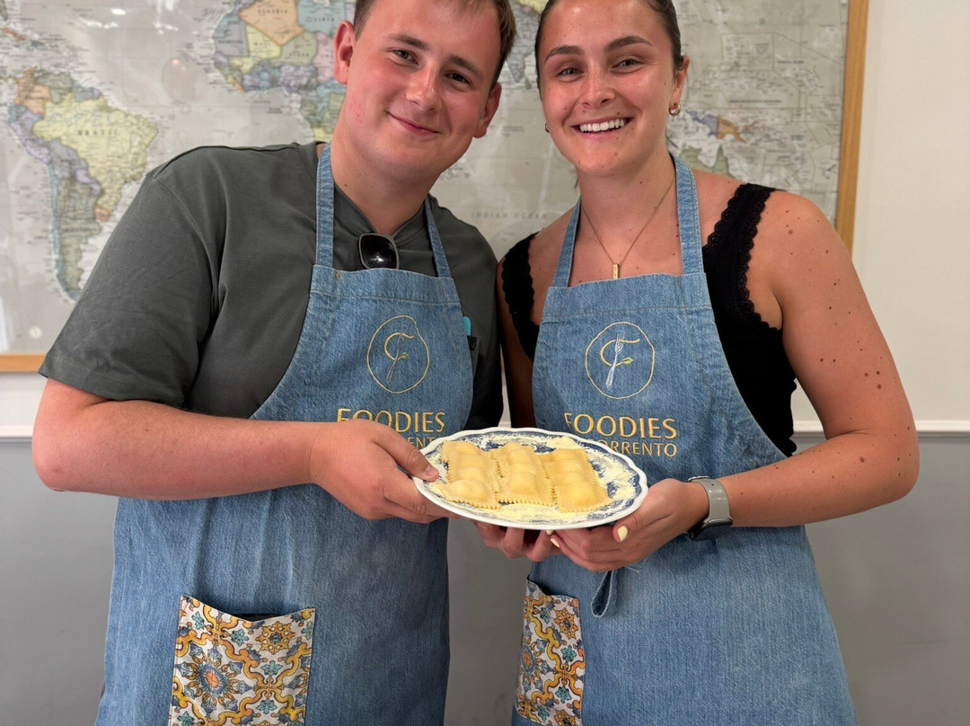 Foodies From Sorrento Cooking School-Meta必去景点