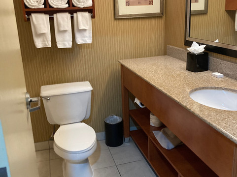 Hampton Inn By Hilton Wichita-east主图