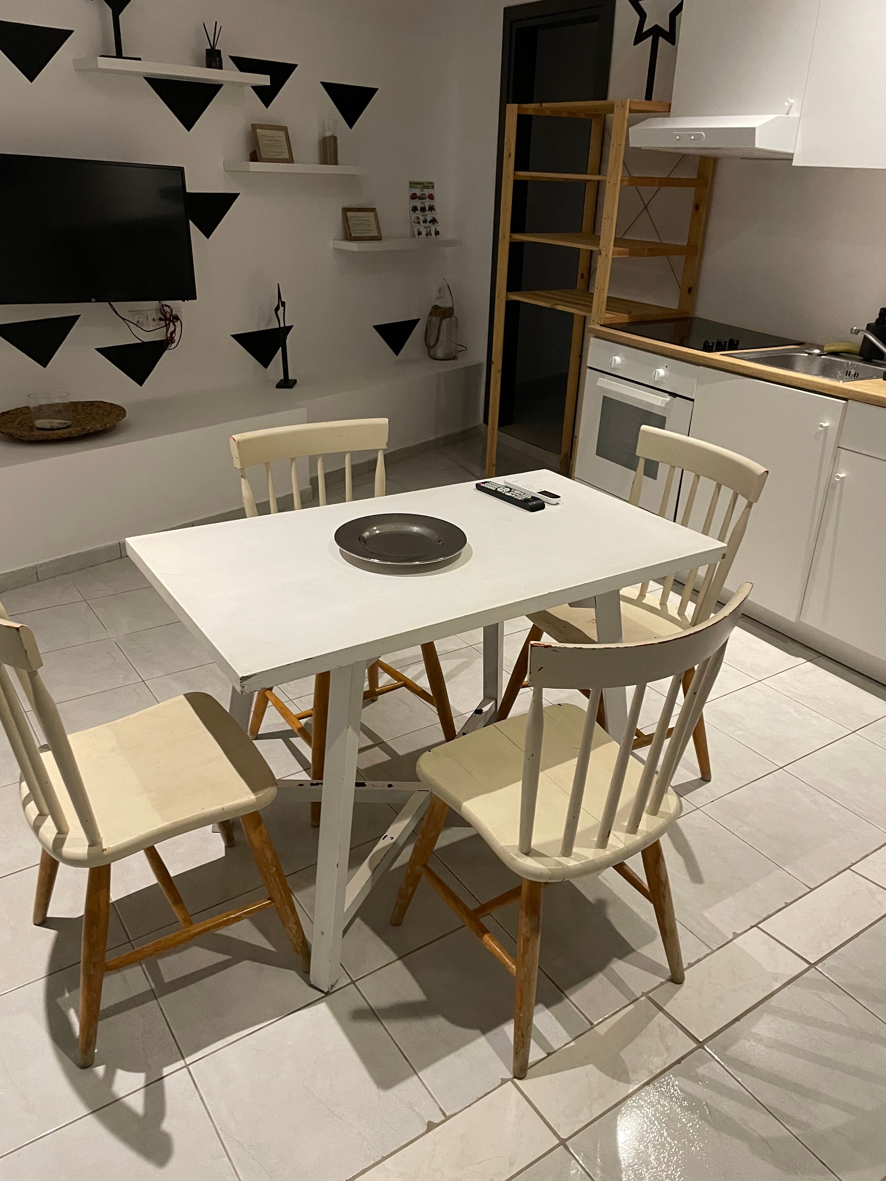 Anemos Suites-官方