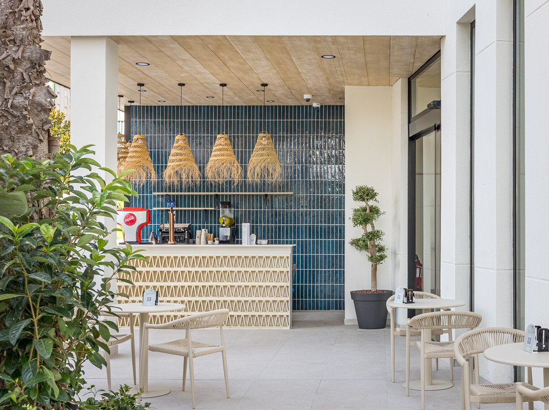 RH校长酒店主图