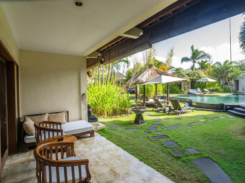 巴厘岛戴安娜别墅酒店主图