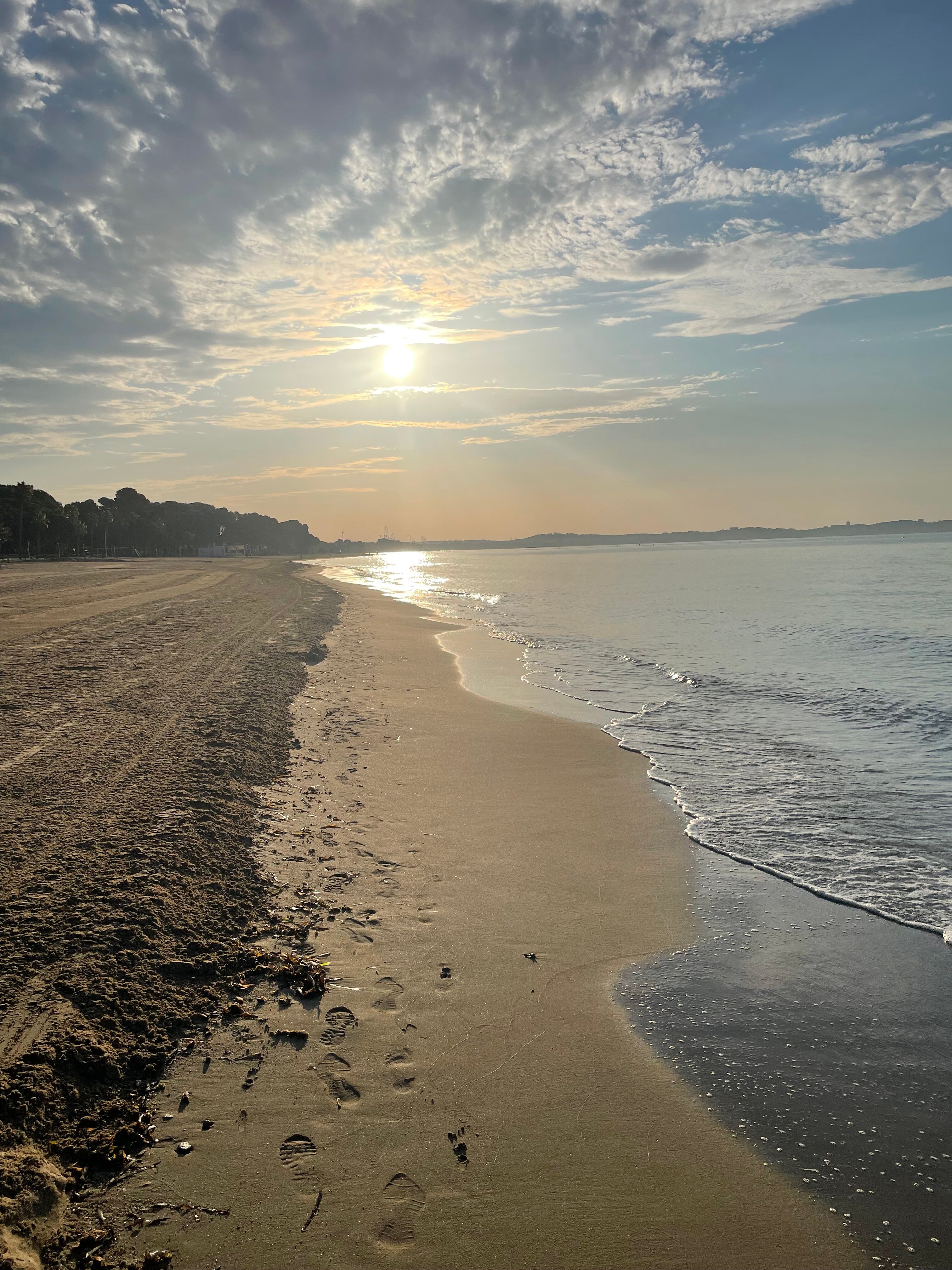 H10 Cambrils Playa-泳池