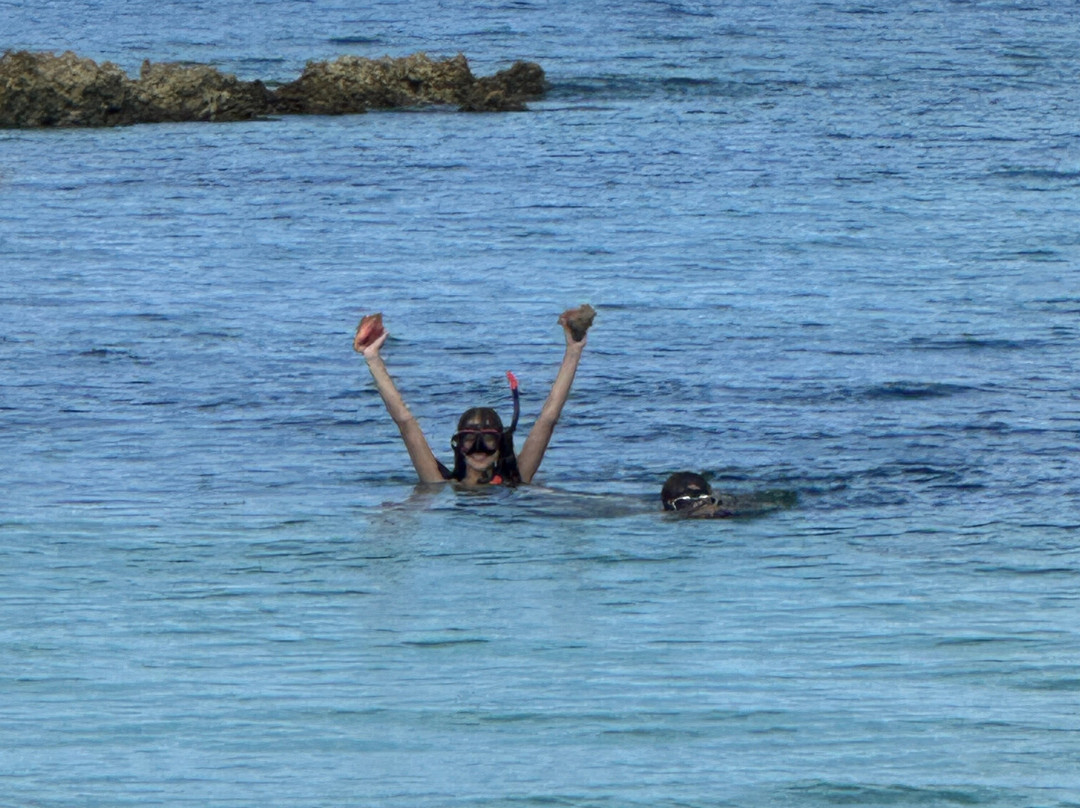 Twin Cove Beach-Governor's Harbour必去景点