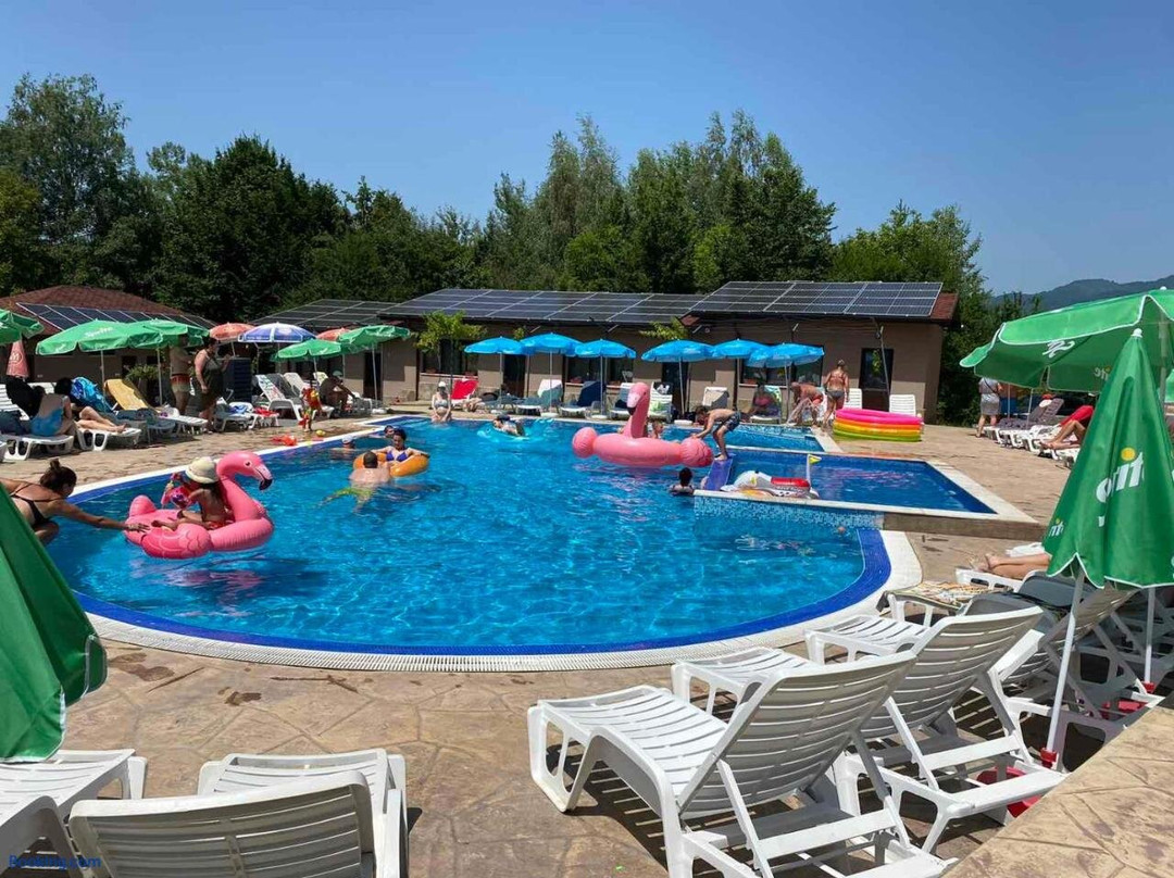 Holiday Complex Sanya Apriltsi