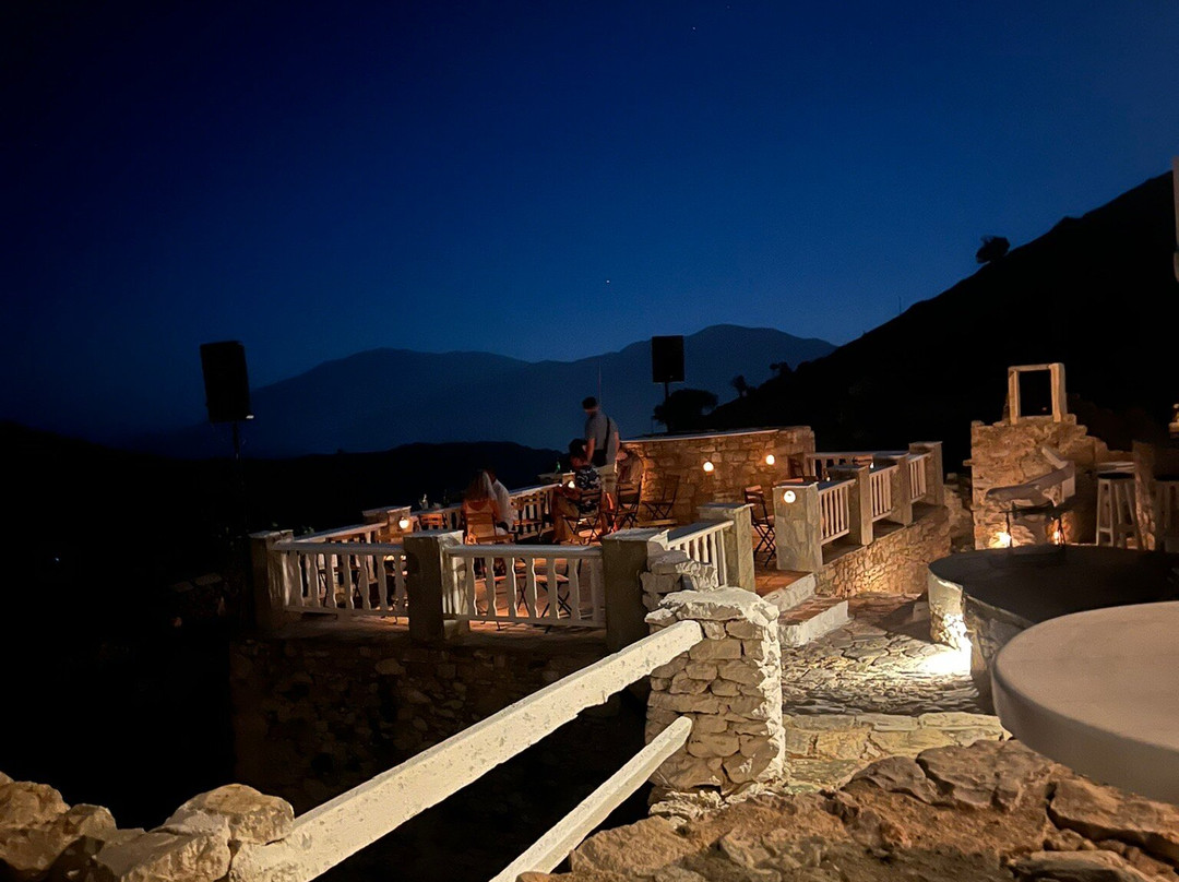 Mikro Horio-Tilos必去景点