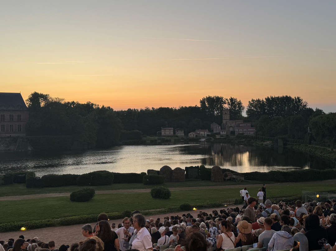La Cinéscénie-莱瑟佩瑟必去景点