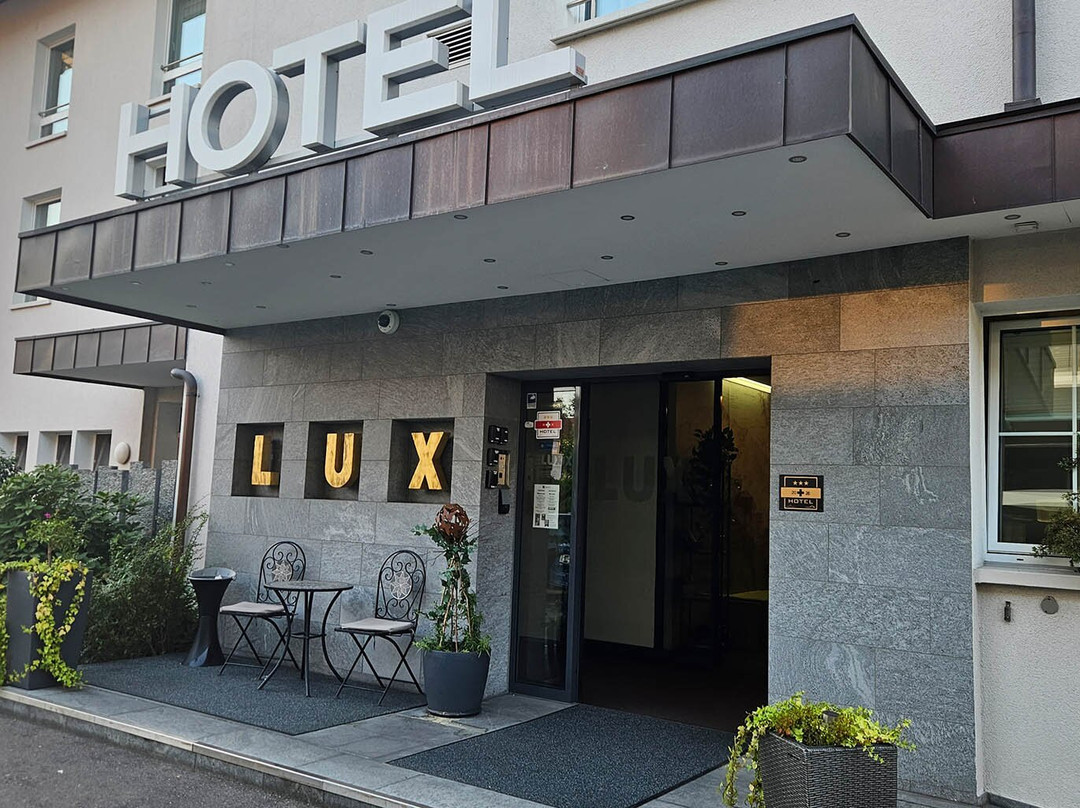 Businesshotel LUX, Emmenbruke主图