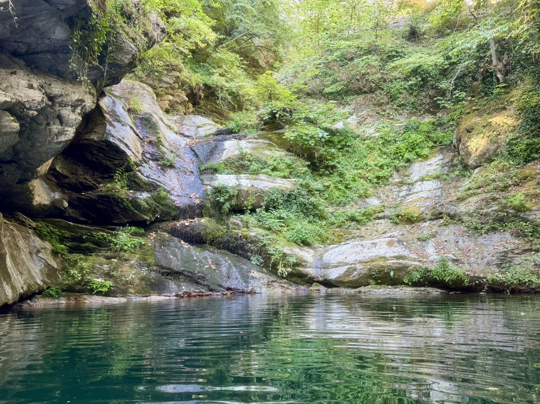 Kalipso Waterfall-Larissa必去景点