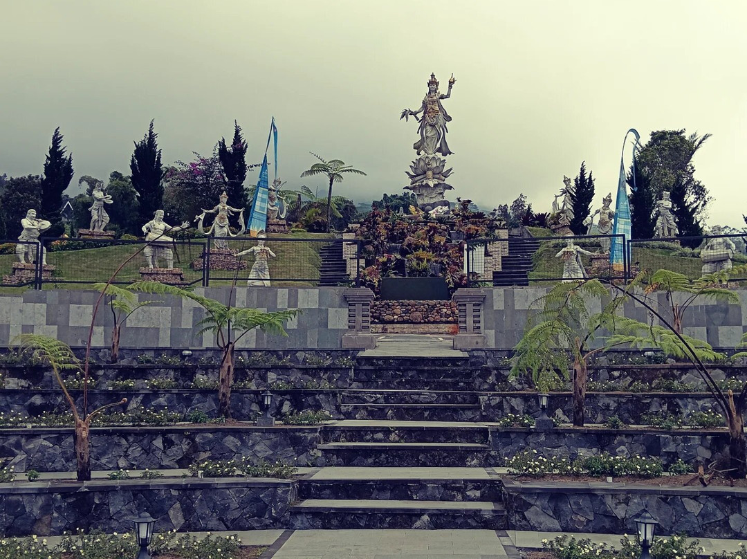 The Blooms Garden-达巴南必去景点