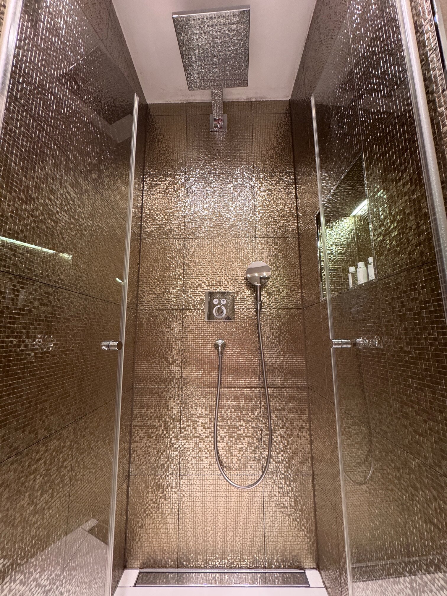 Hotel Villa Contessa-浴室