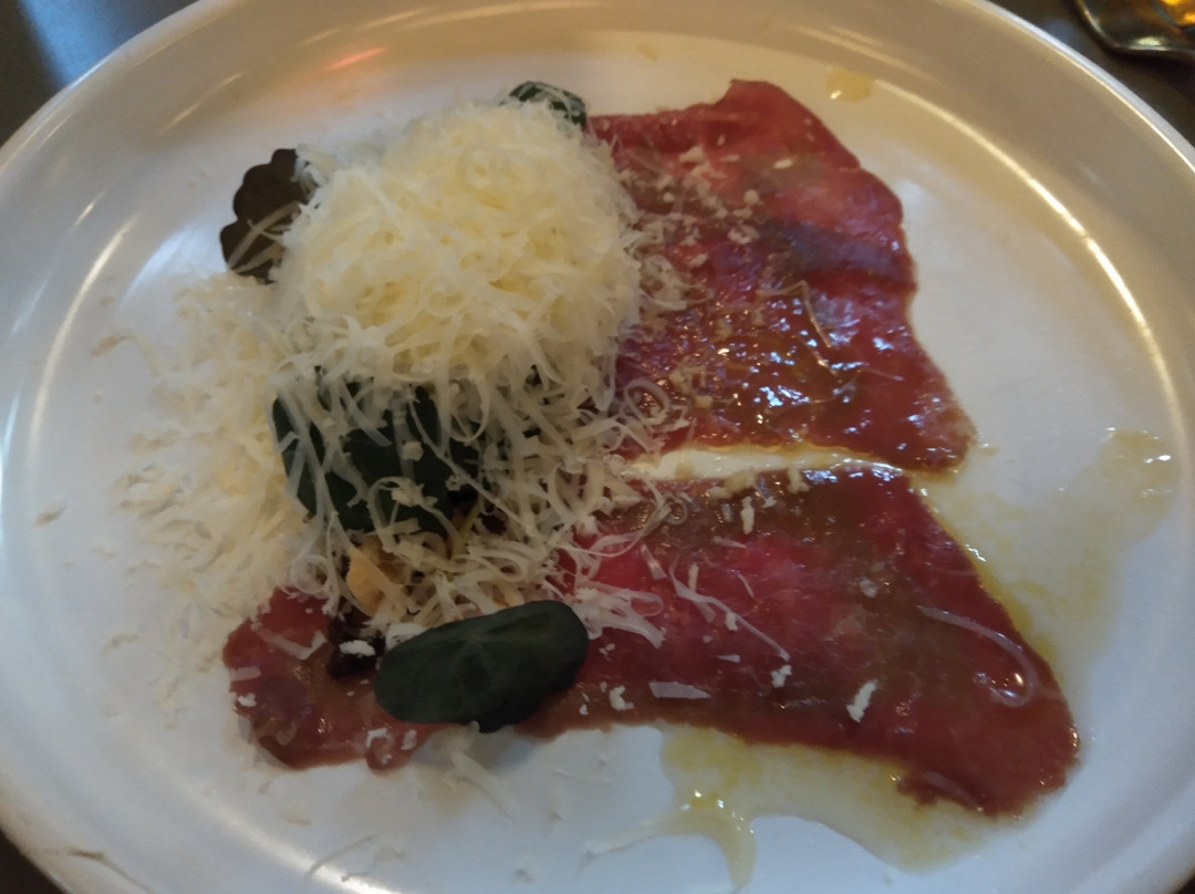 Capa Restaurant