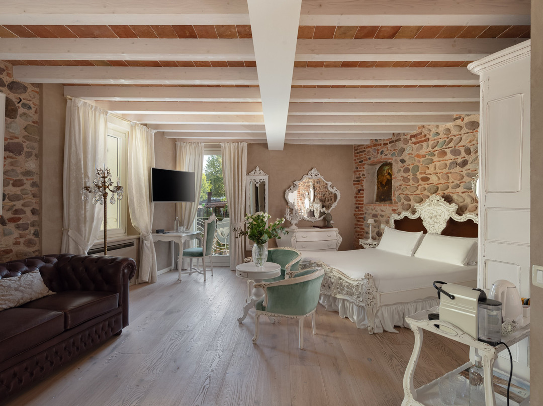 Regia Rosetta - Royal Rooms Borghetto主图