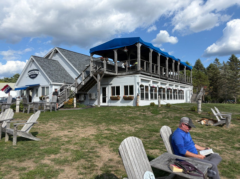 Kimberly's At The Marina