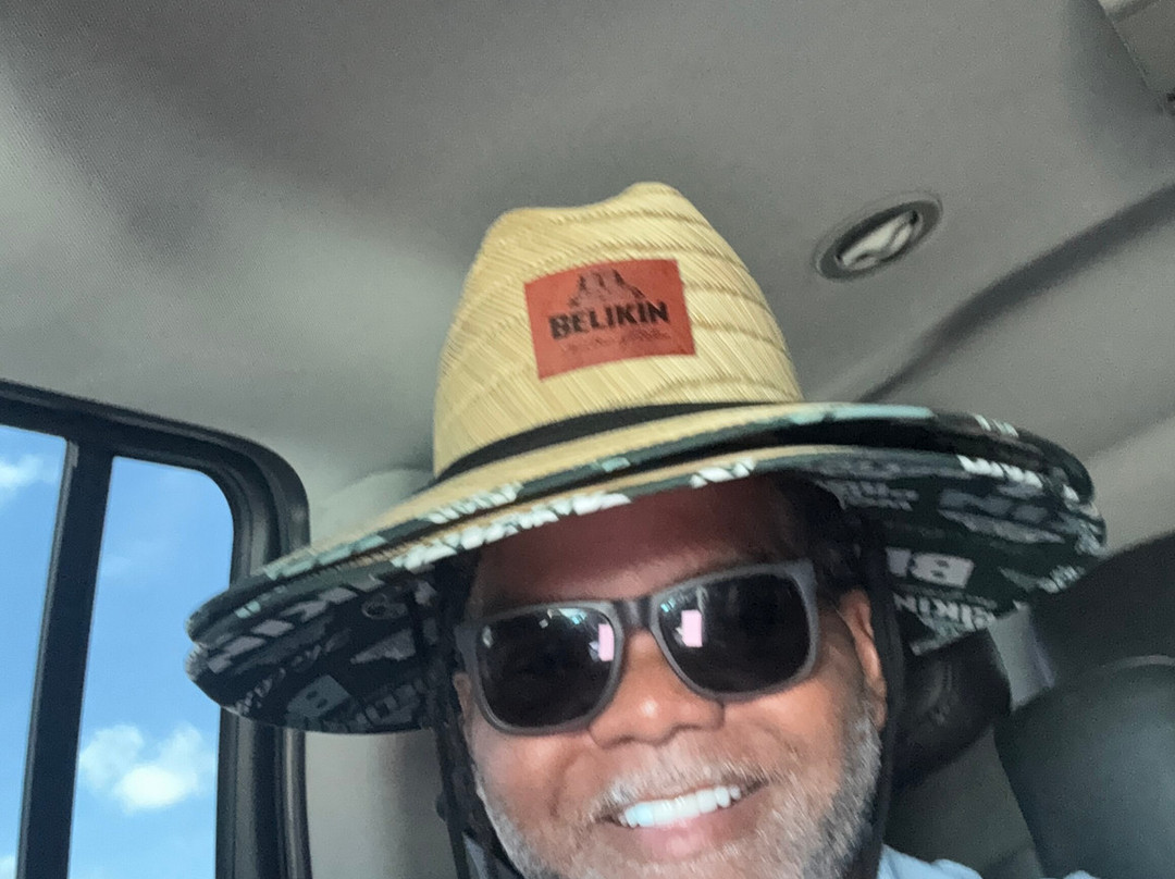 Platinum Express VIP-普罗维登西亚莱斯必去景点