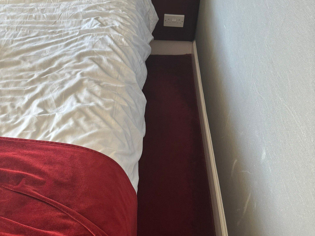 Caledonian Hotel主图