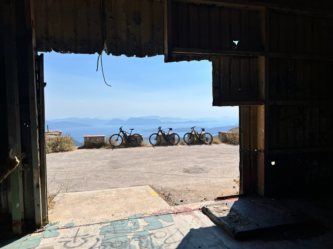 Lefkada e-Bike Adventures-Karya必去景点