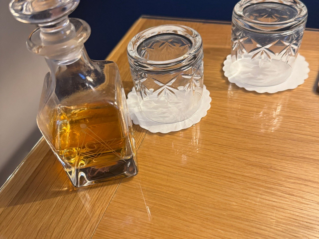 Lakeview Guesthouse主图